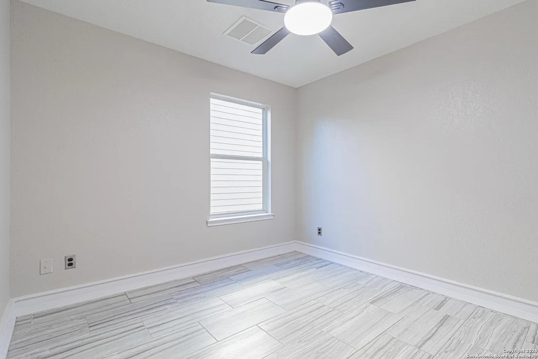 Photo of 5110 Sunview Vly