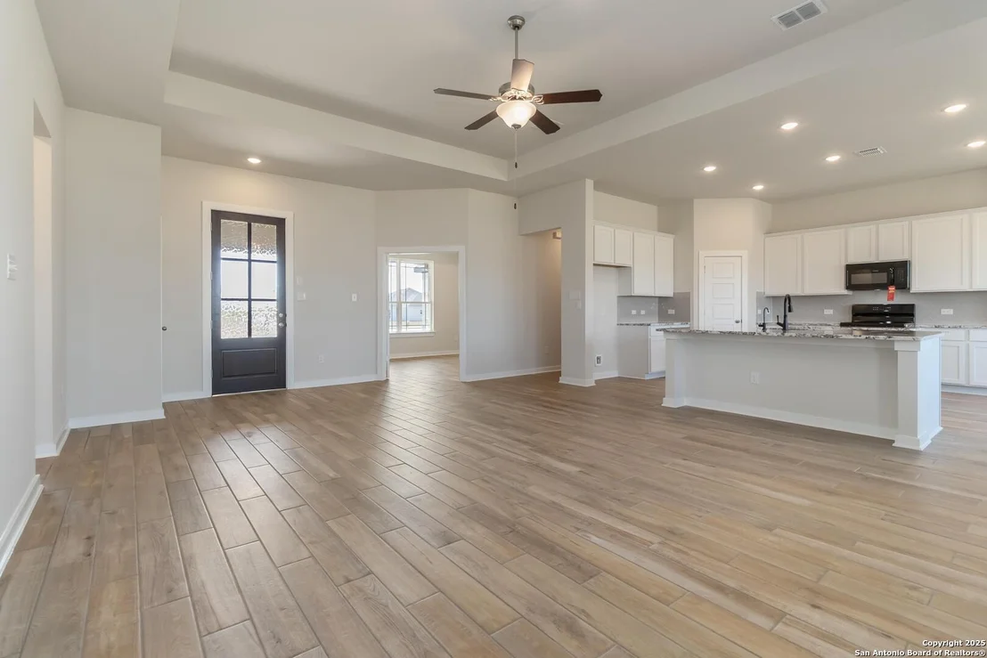 Photo of 1587 Vista View Drive