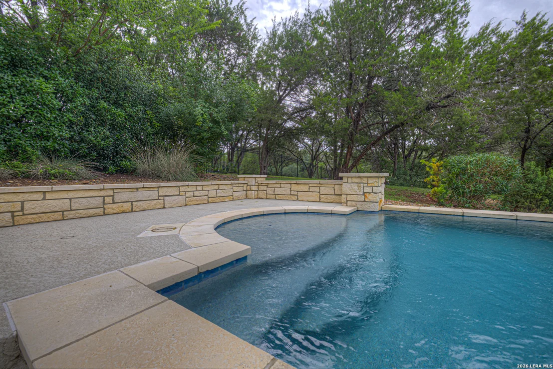 Photo of 8310 Garden Arbor