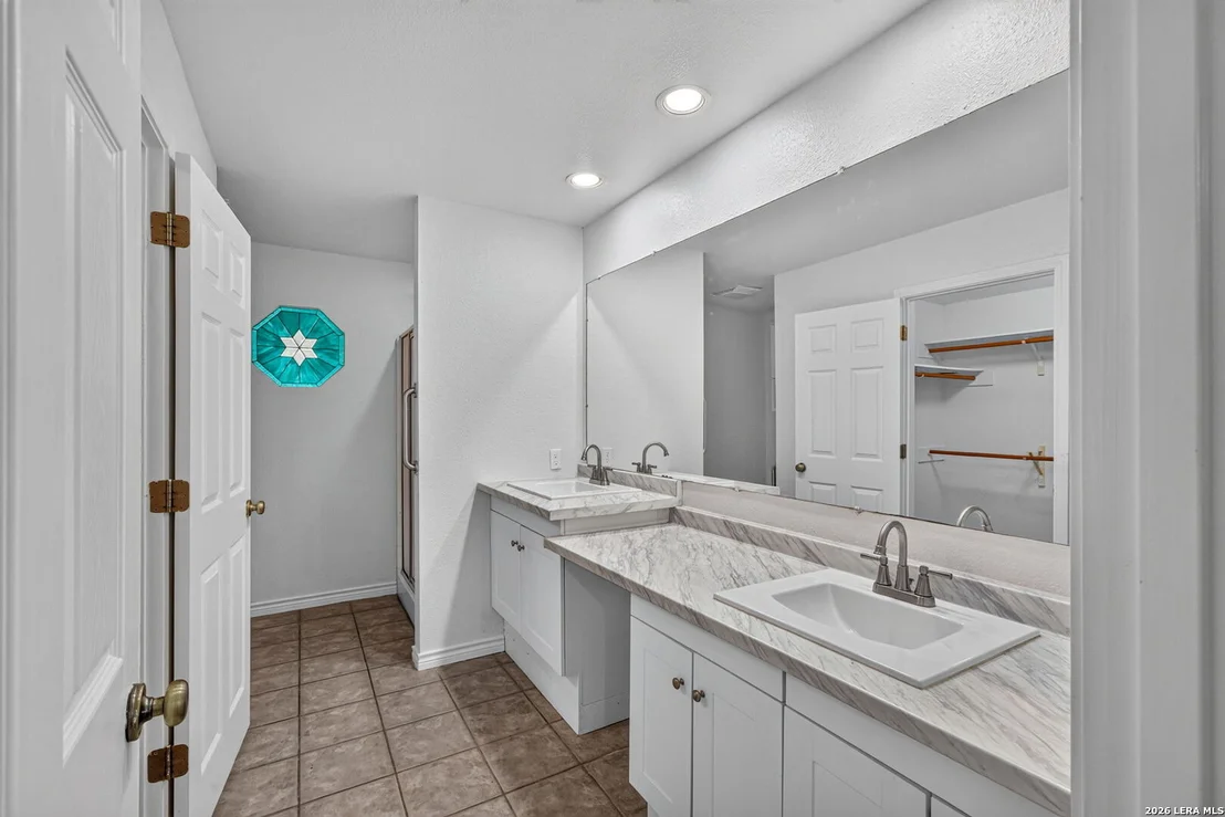 Photo of 1704 STRAIT LN
