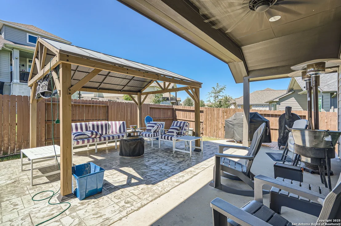 Photo of 4995 Winkler Trail