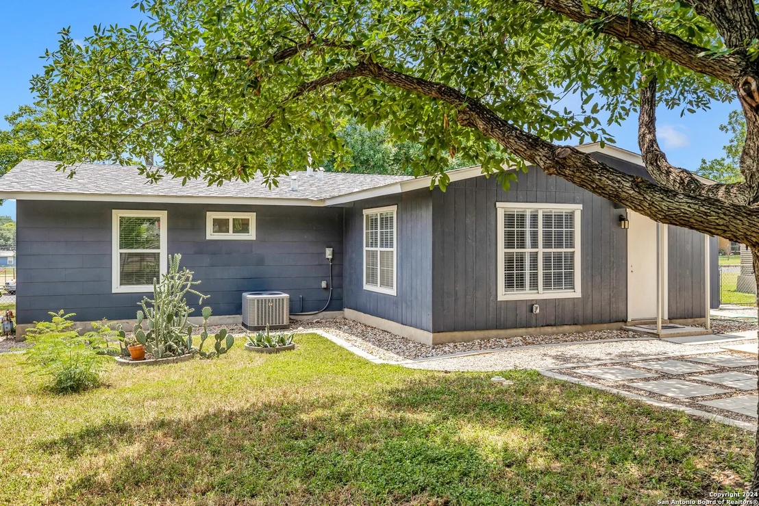 Photo of 543 PILGRIM
