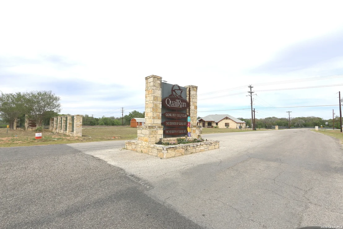 Photo of 604 Lakeridge Lane
