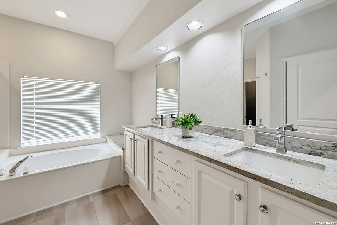 Photo of 13534 Charter Bend