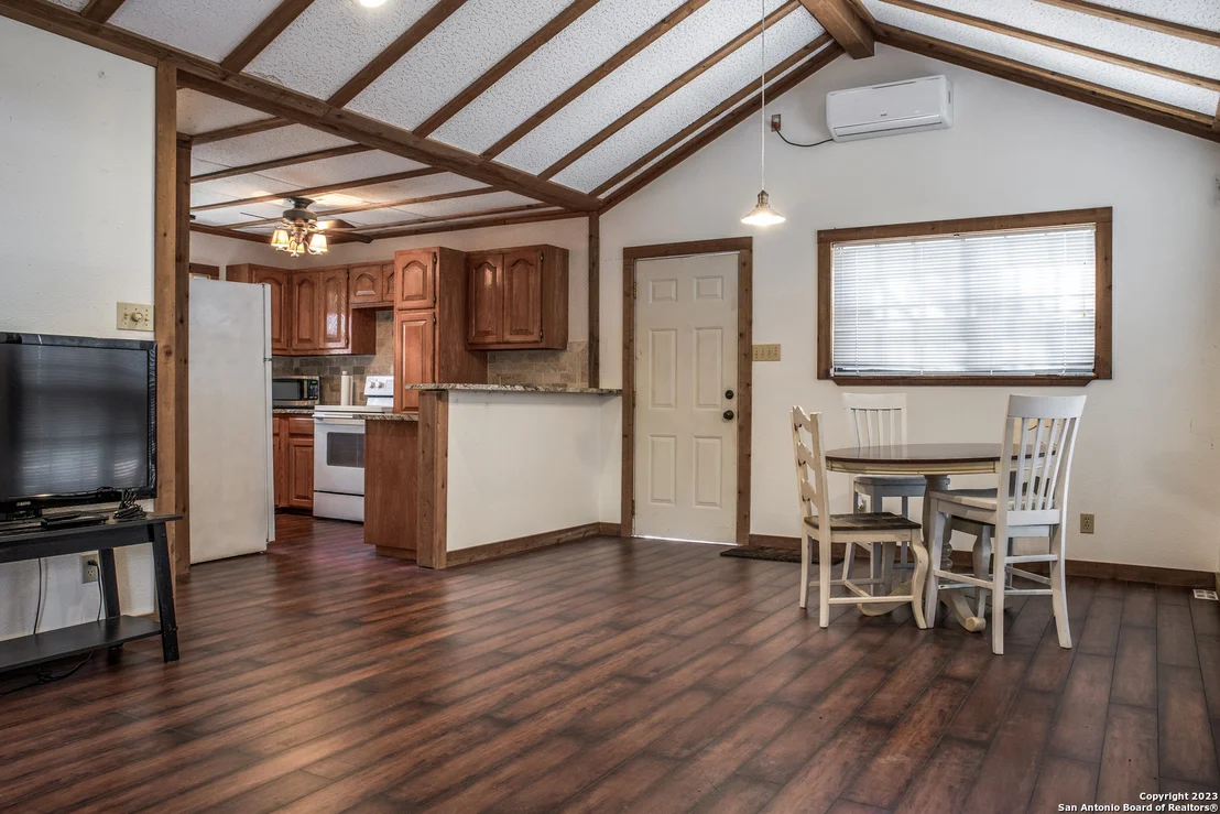 Photo of 349 Cypress Bluff
