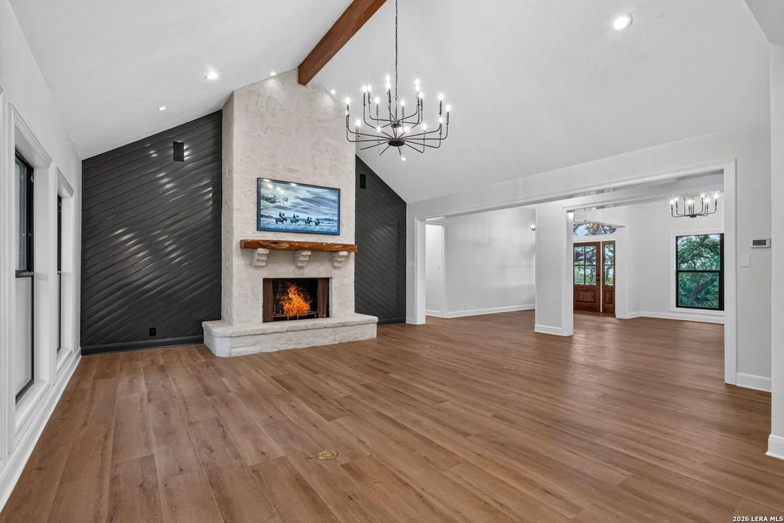 Photo of 130 Spring Hill Dr