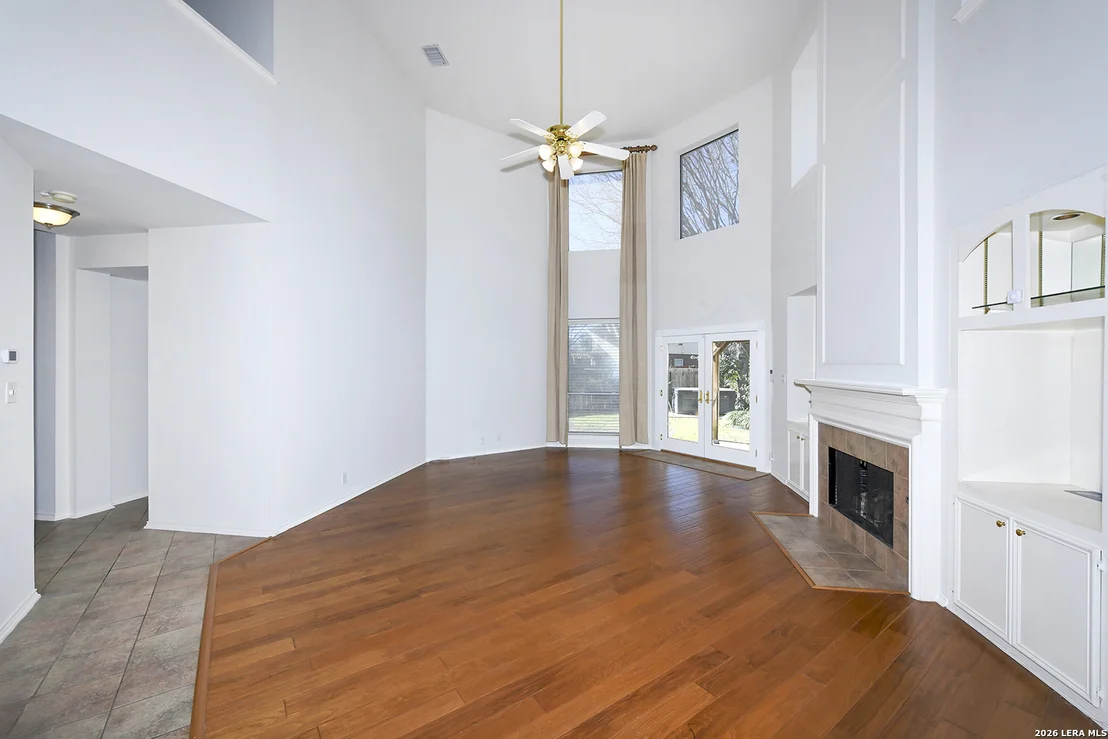 Photo of 1712 Oak Path