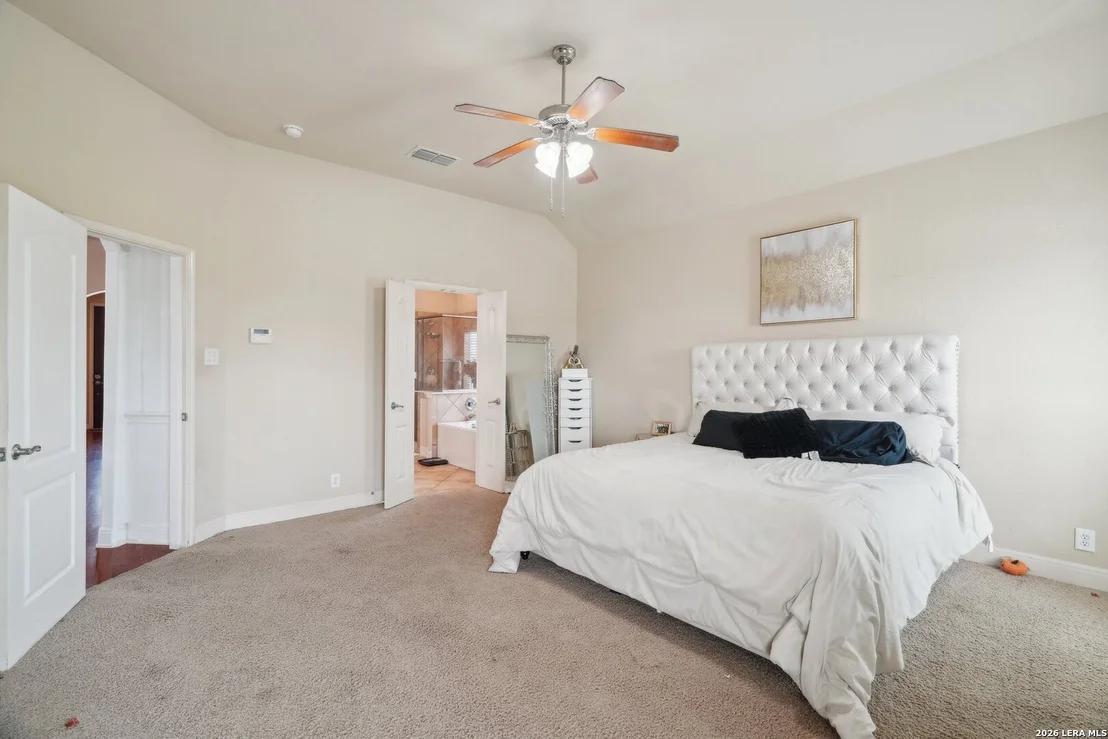 Photo of 7027 LAURA HTS