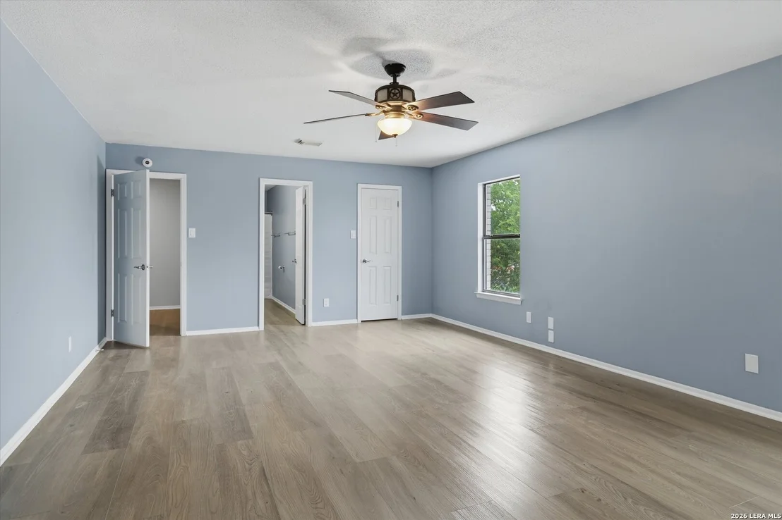 Photo of 6838 Park Haven