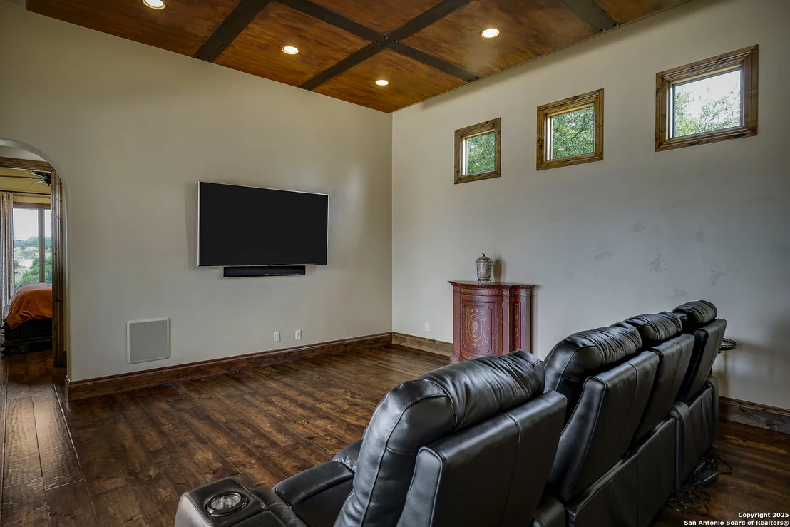 Photo of 35 Winged Foot