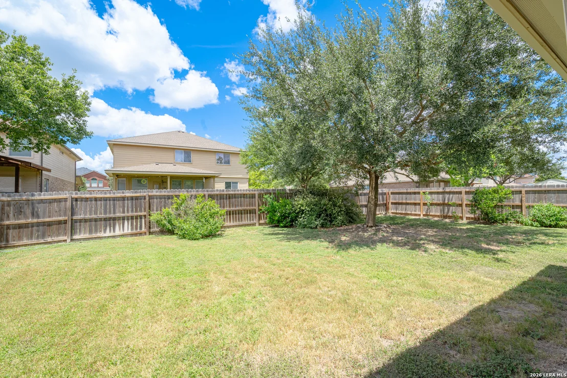 Photo of 326 LOCH LOMOND DR