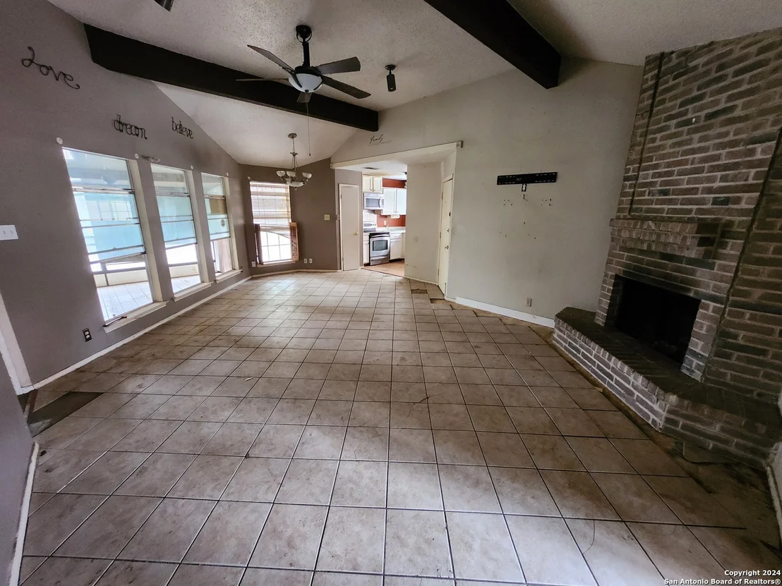 Photo of 11007 FOREST CROWN