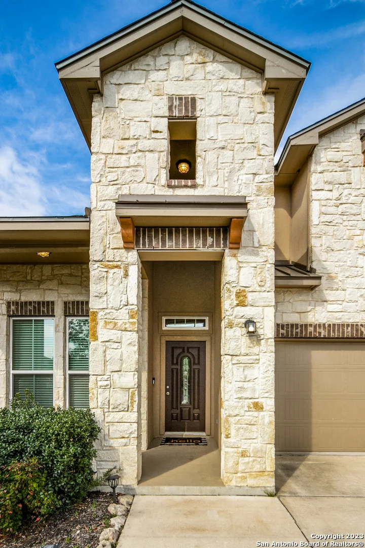Photo of 120 JOLIE CIR