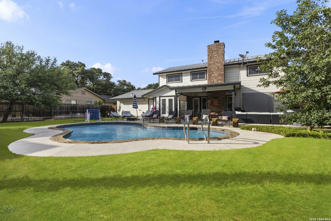 Photo of 10807 Mount Ida