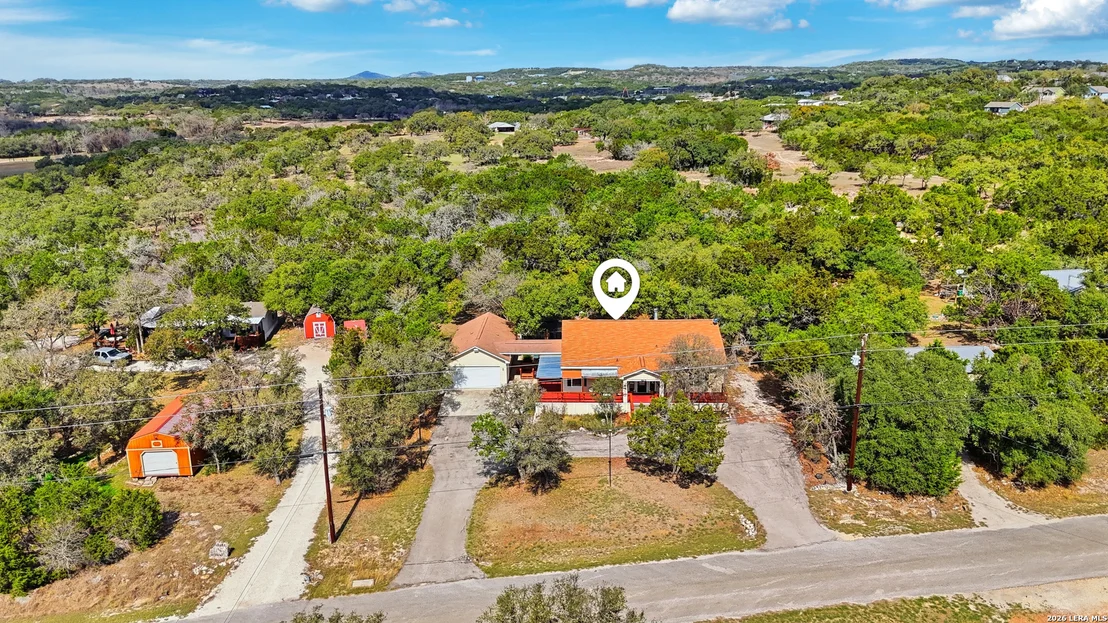 Photo of 423 Las Hadas