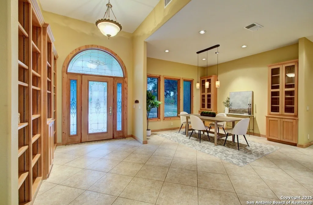 Photo of 555 CROOKED OAK DR