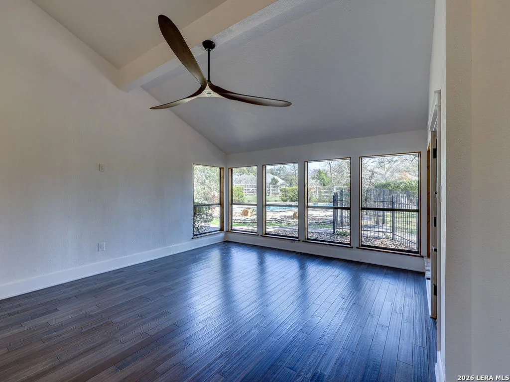 Photo of 29540 Red Bud Hill