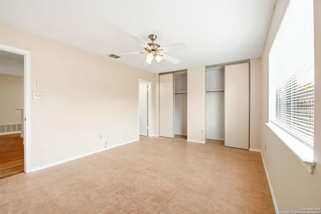 Photo of 10127 Pebblestone
