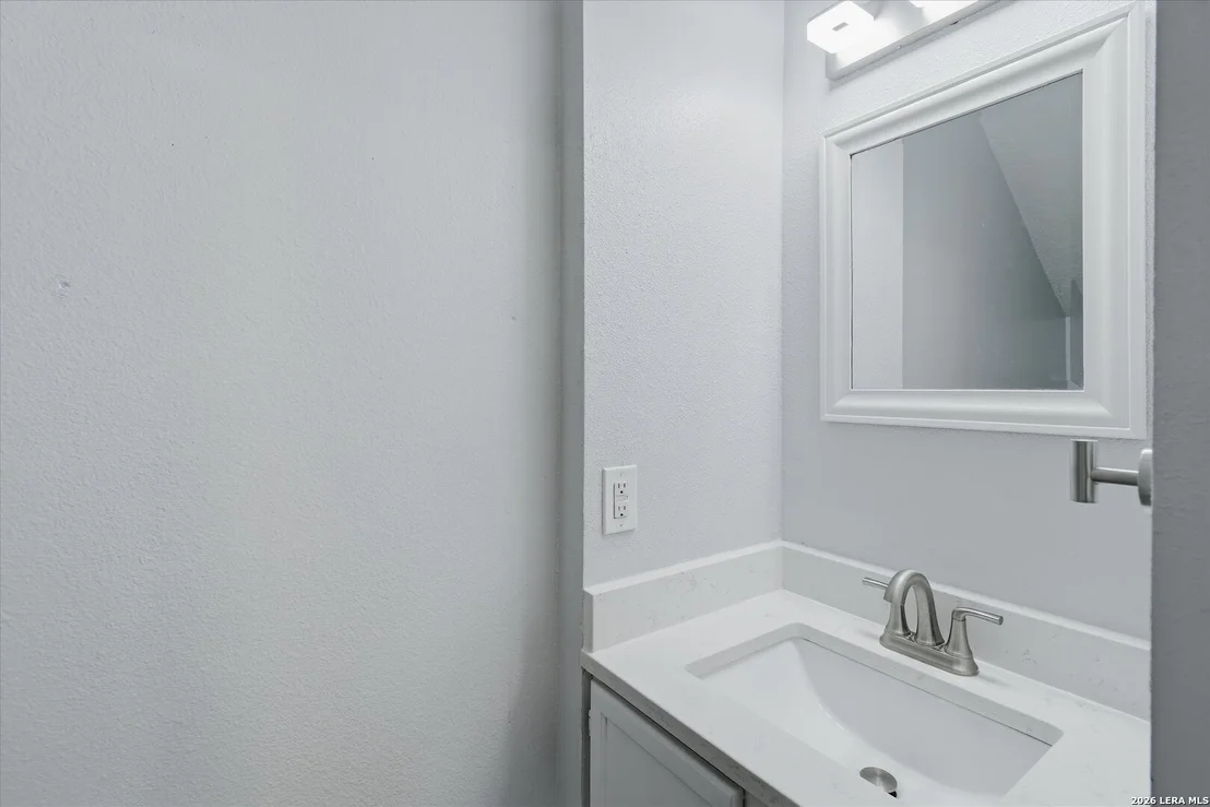 Photo of 6838 Park Haven