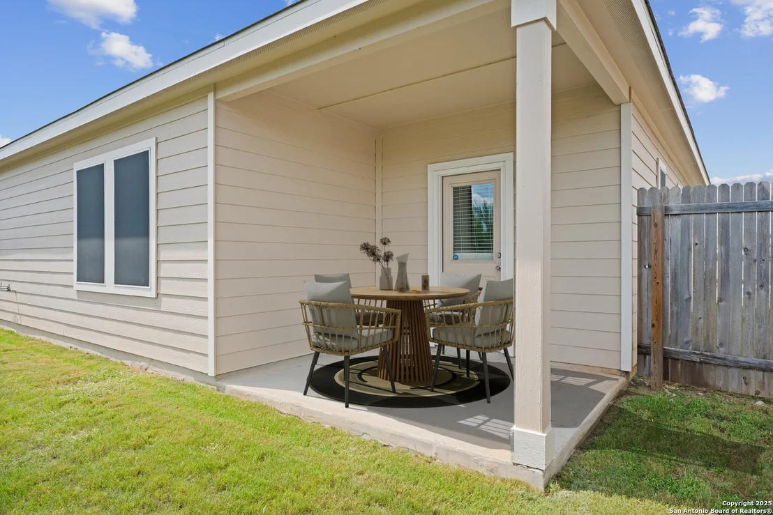 Photo of 5806 Gulf Meadow