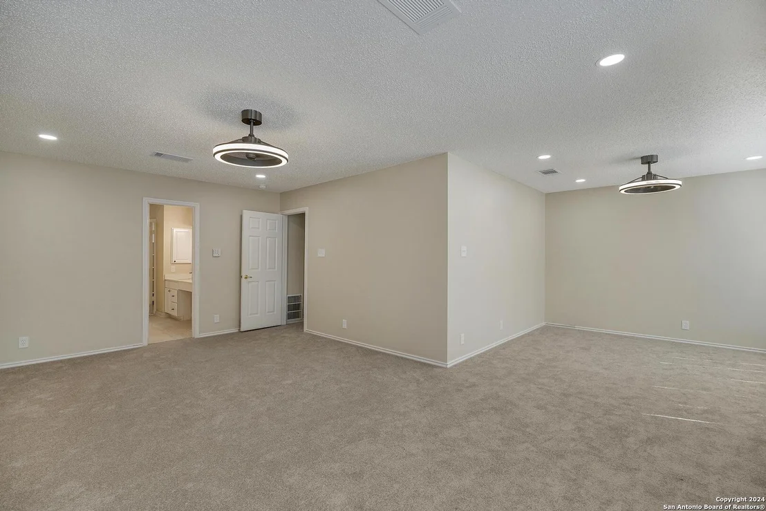 Photo of 14214 PEBBLE GLADE