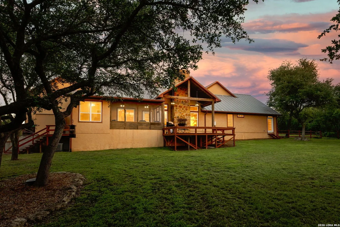 Photo of 246 Stonebrook Rdg