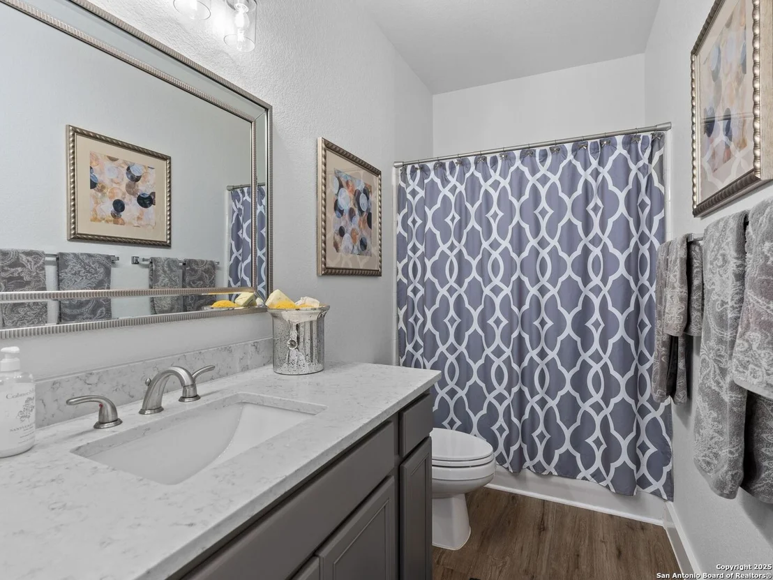 Photo of 20934 Foothill Pine