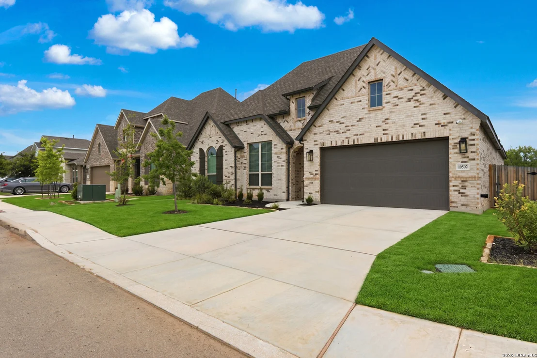 Photo of 10502 Merrick Run