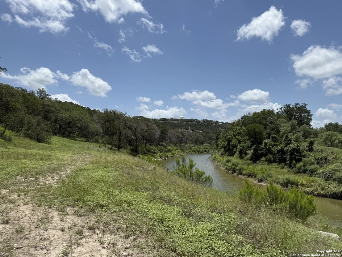 Photo of 928 Enchanted View