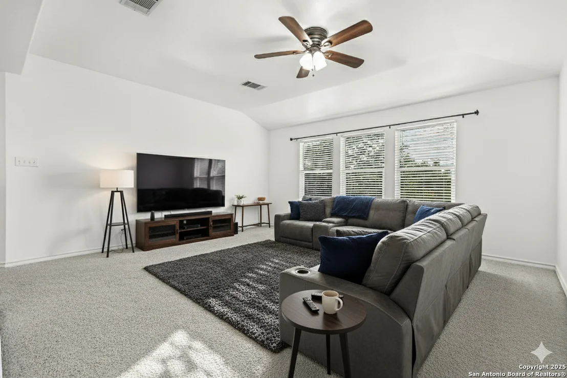Photo of 1323 Brook Bluff