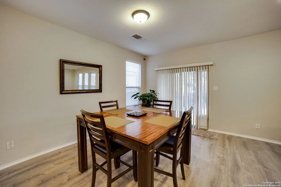 Photo of 20208 OAK PANACHE