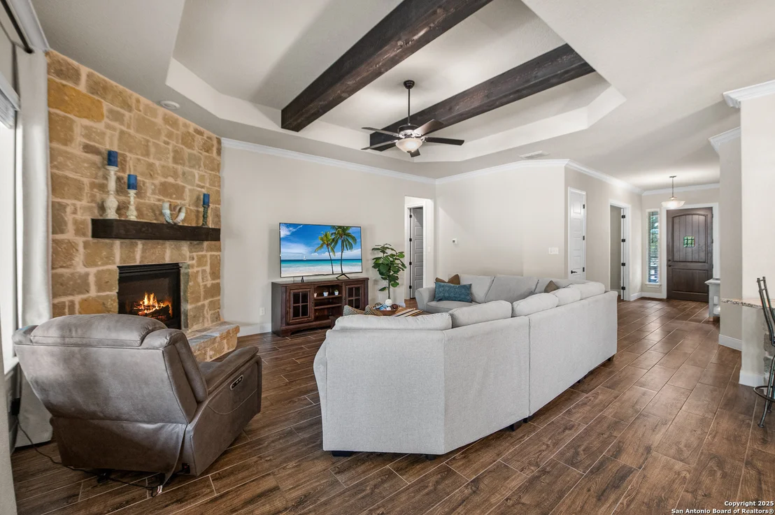 Photo of 663 PRIVATE ROAD 1712