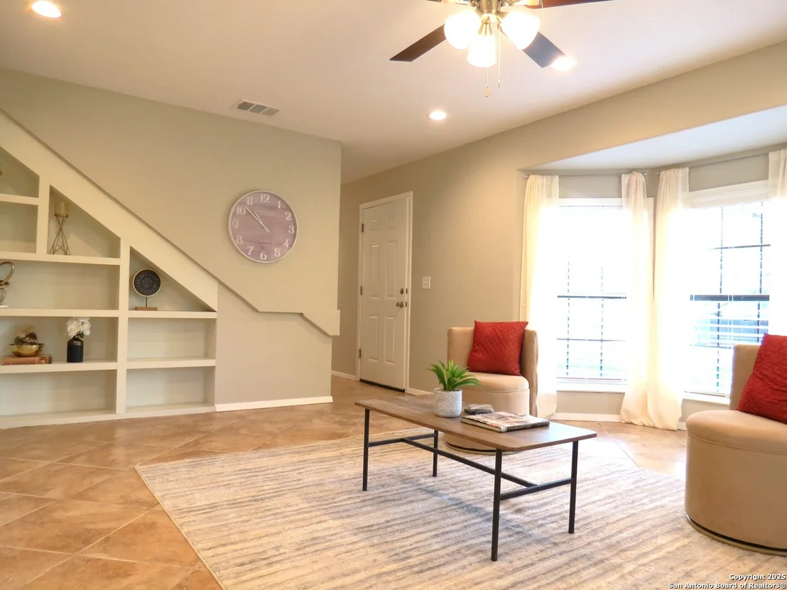 Photo of 226 River Bluff