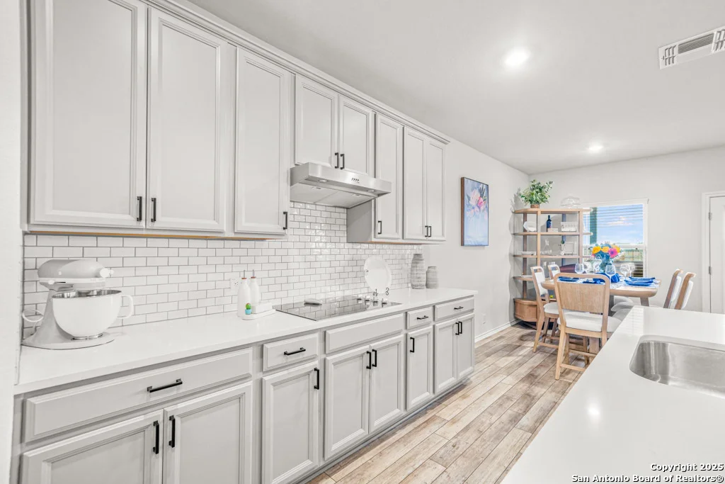 Photo of 14578 Flatiron Cliff