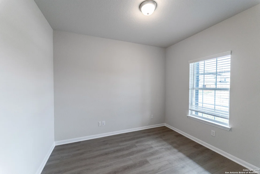 Photo of 312 Ivy Road