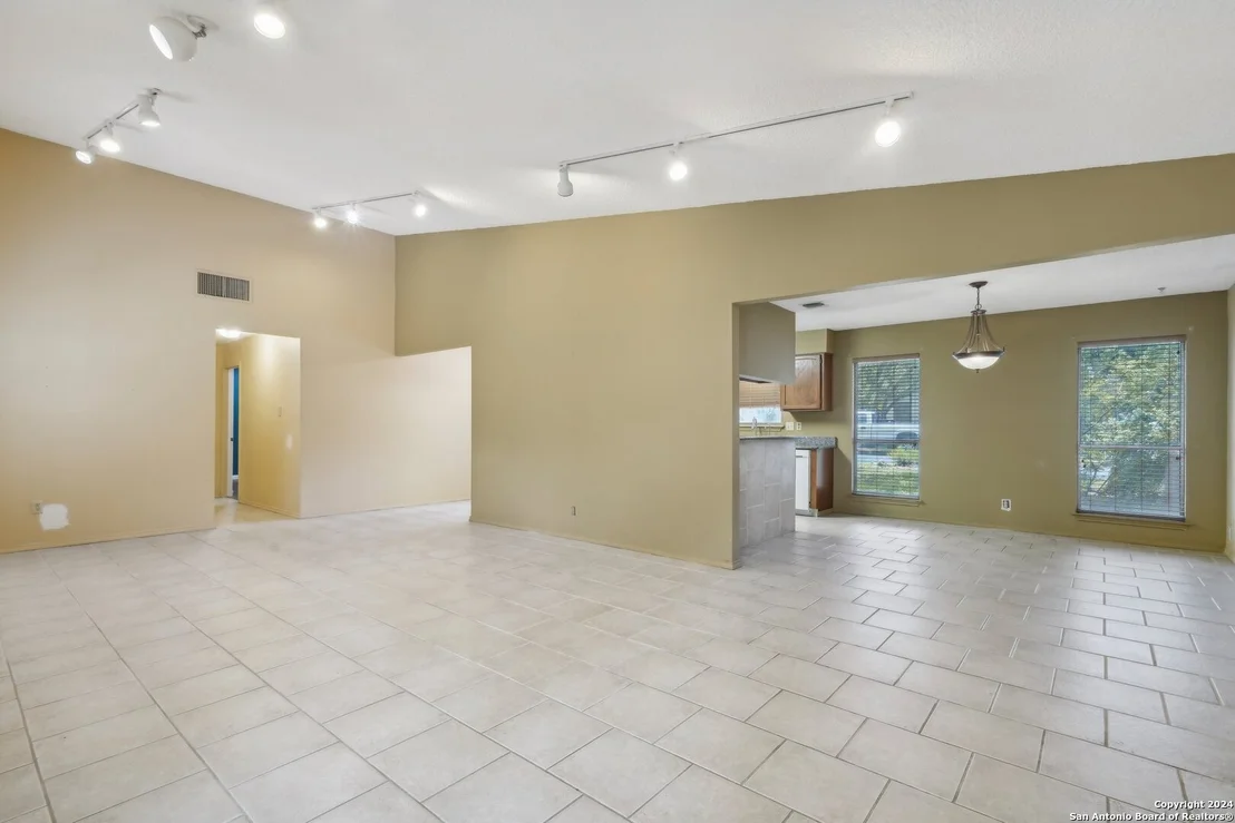 Photo of 13634 PEBBLE OAK DR