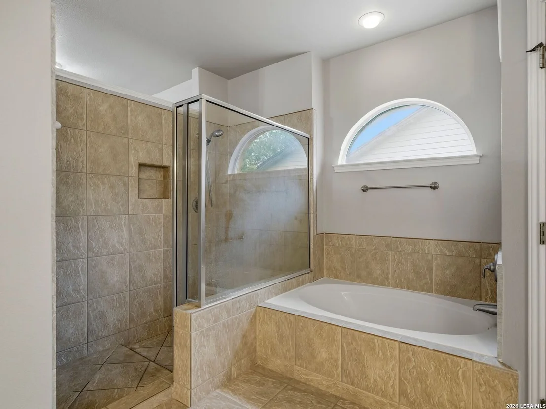 Photo of 9406 Potters Point