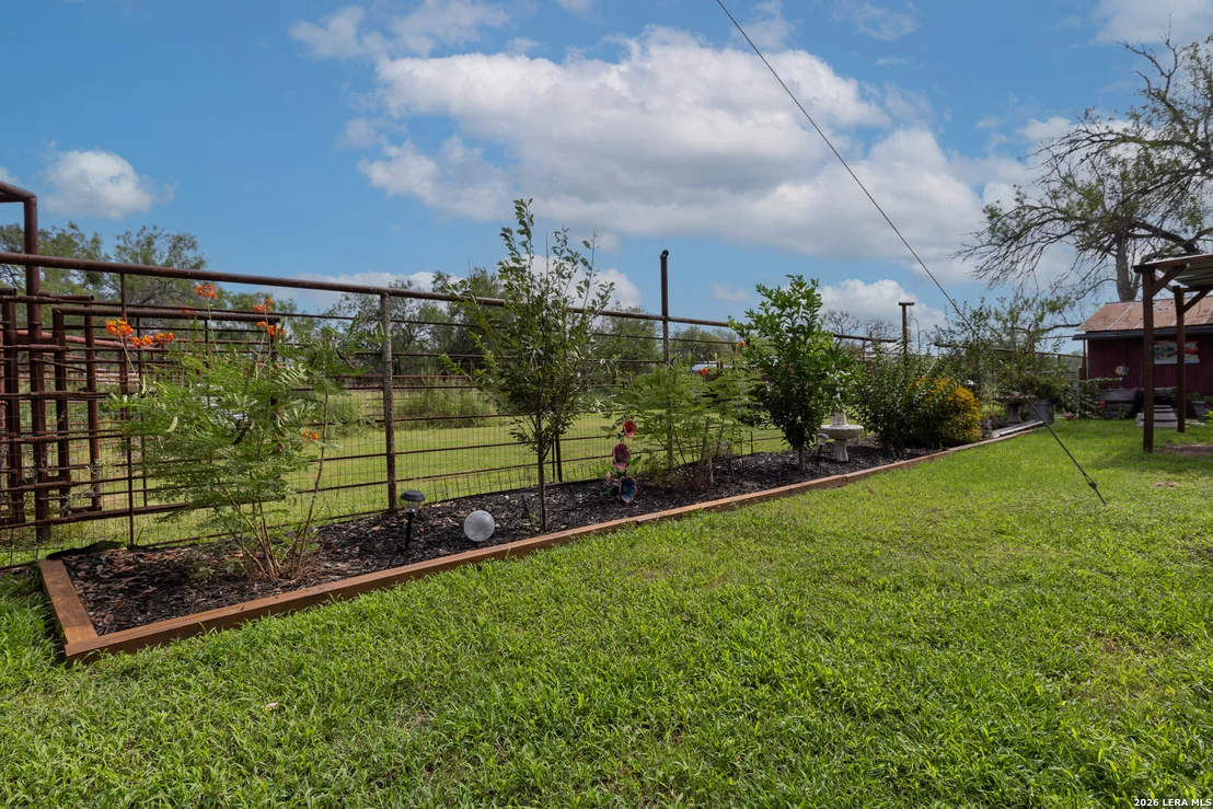 Photo of 235 County Road 7712