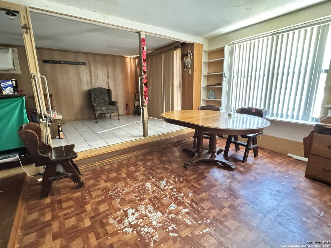 Photo of 3334 Cato
