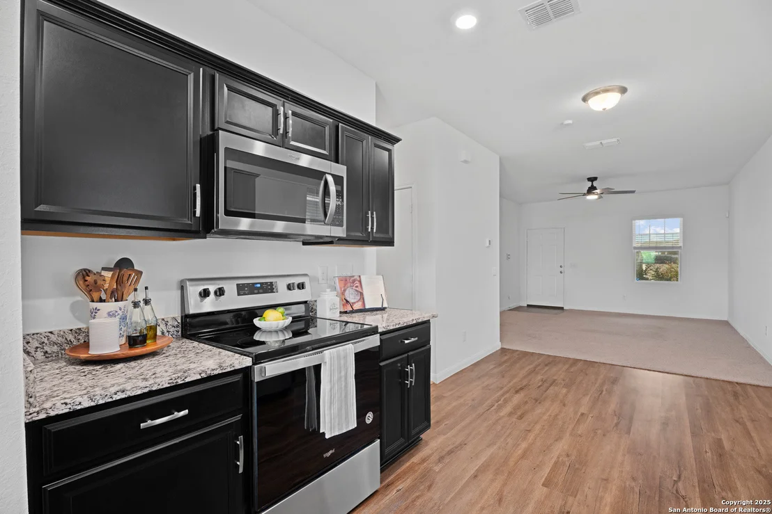 Photo of 5806 Gulf Meadow