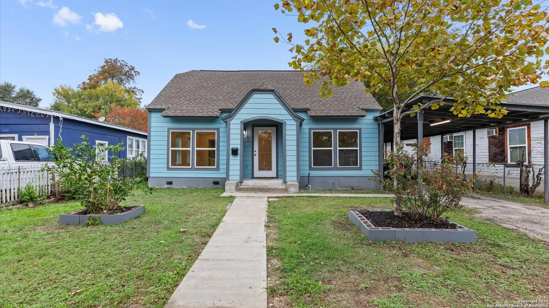 Photo of 1815 PASADENA