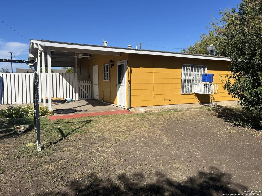Photo of 138 Eaglerock Dr
