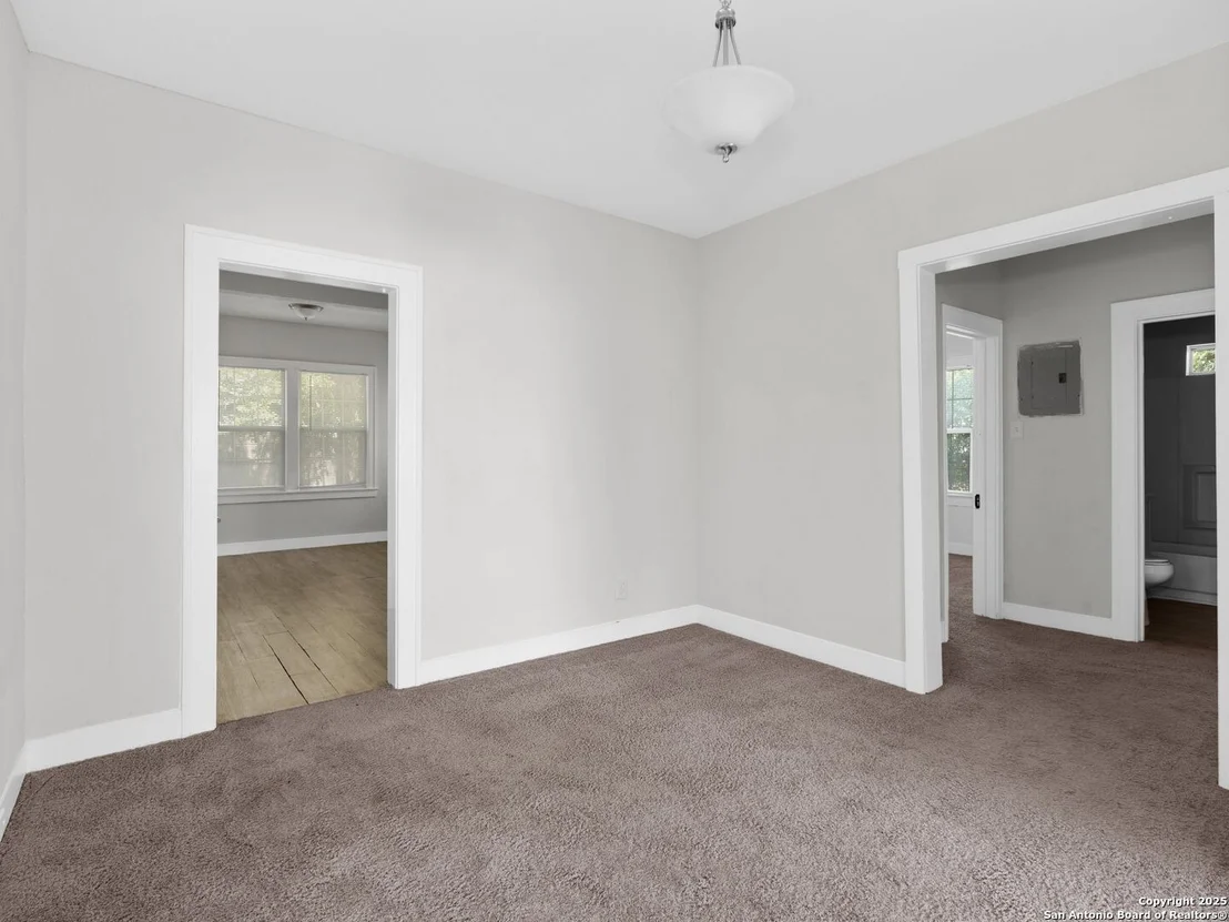 Photo of 1013 Sacramento