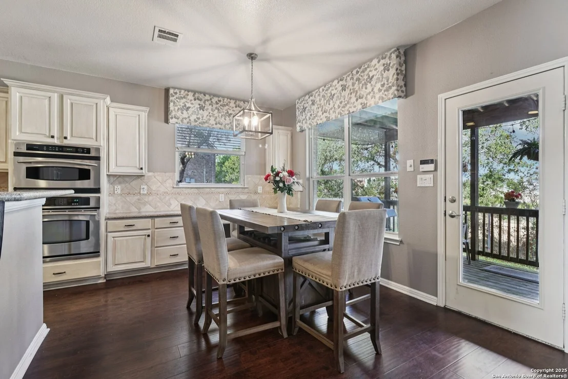 Photo of 407 Mesa Cyn