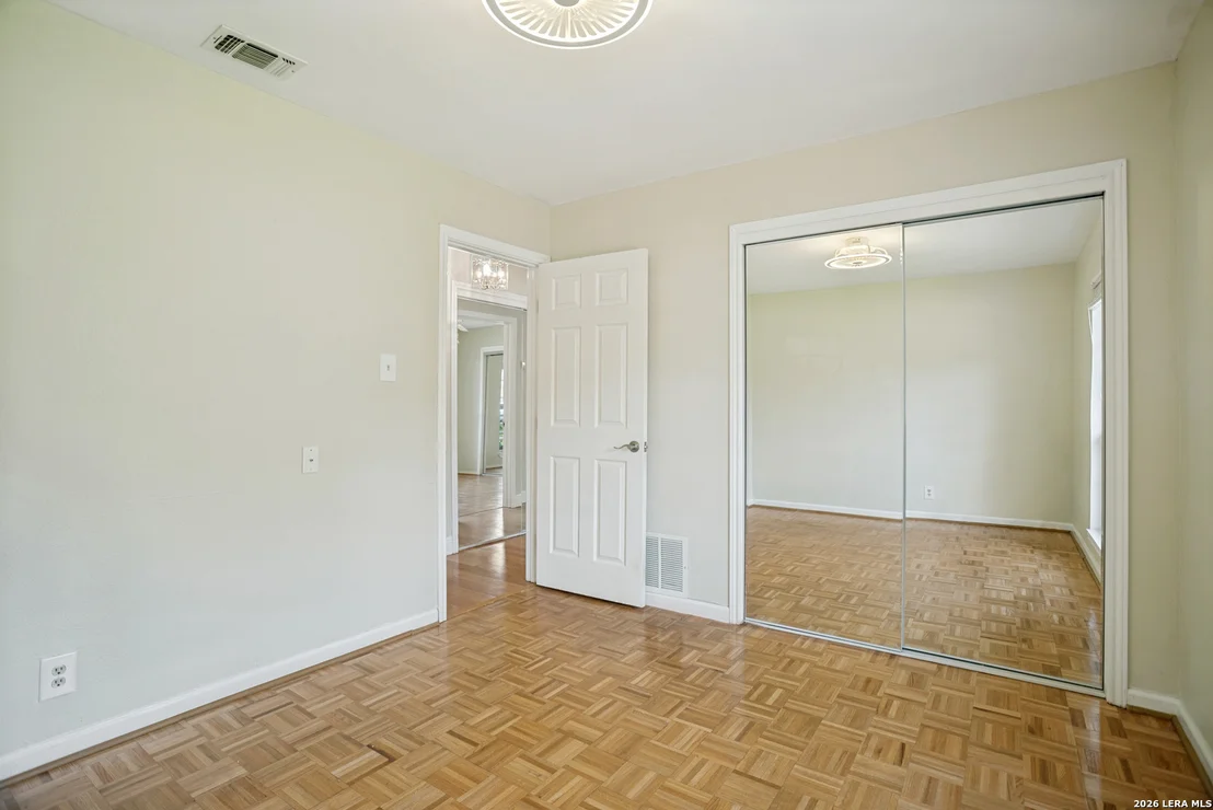 Photo of 9254 Ridge Wind