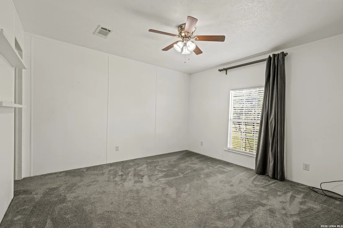 Photo of 429 Spanish Oak