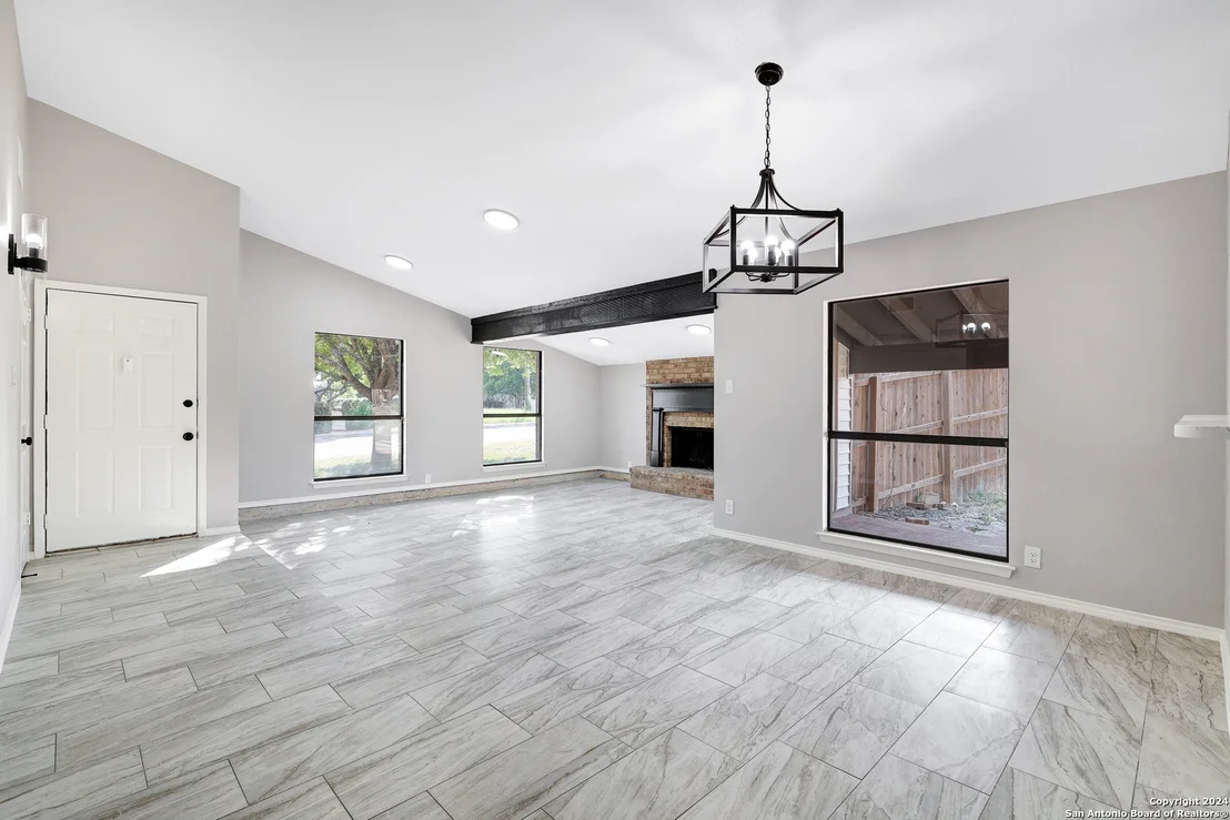 Photo of 10316 ROYAL MEADOWS