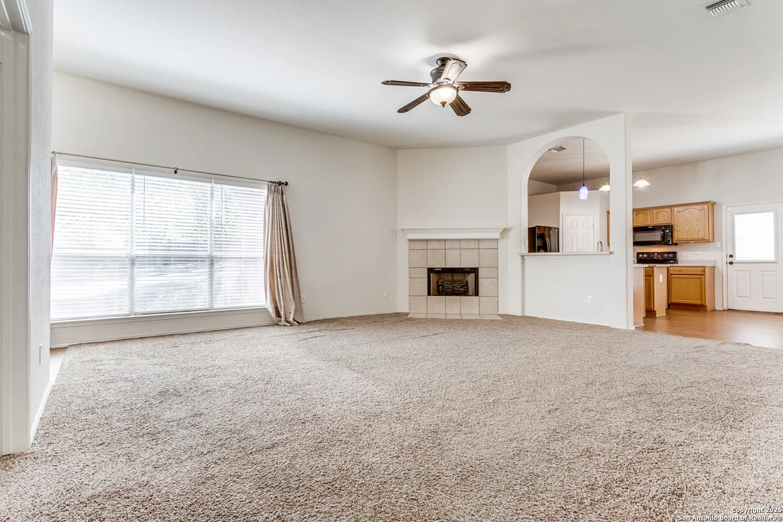 Photo of 2154 HIDDEN MDW