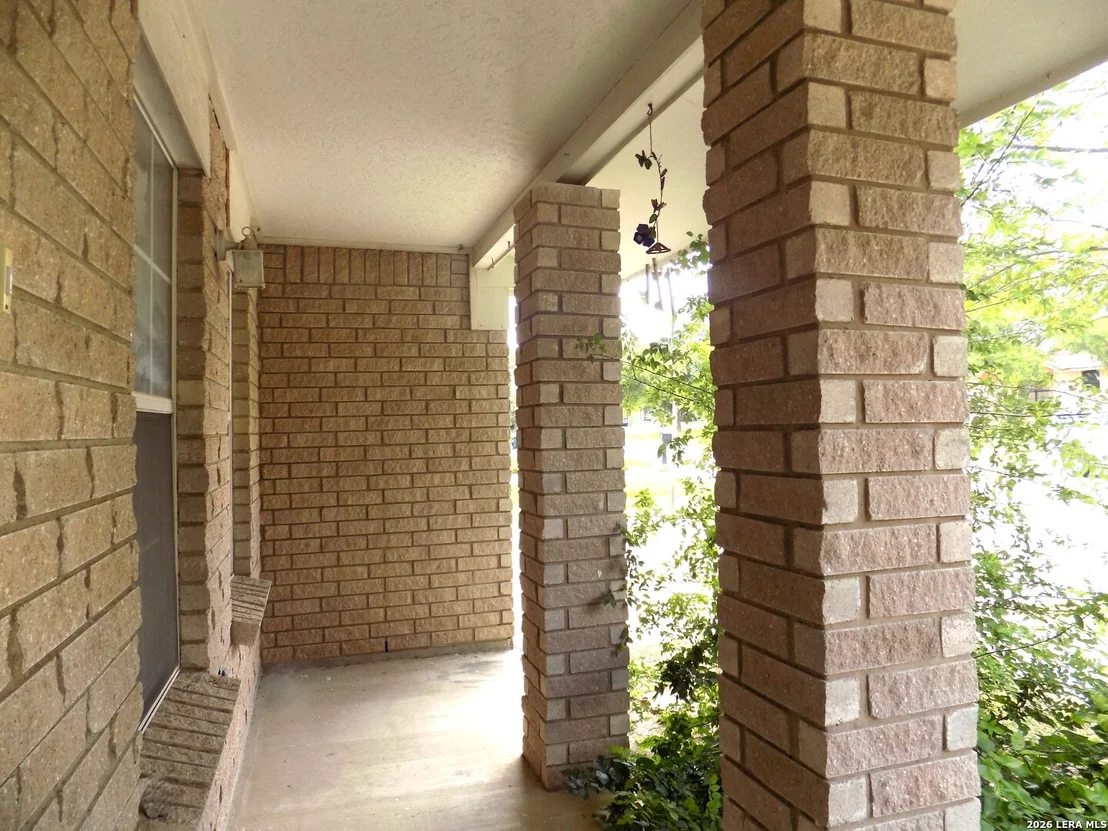 Photo of 2339 ROYAL PARK DR