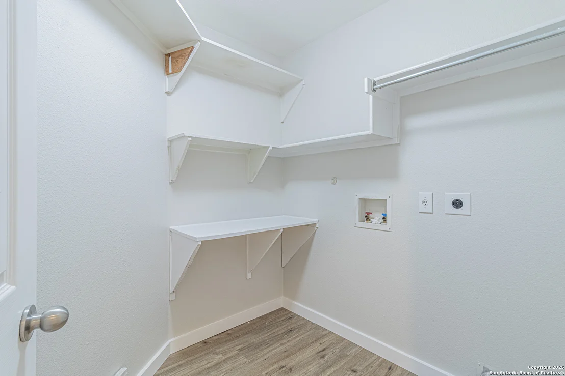 Photo of 5200 Columbia